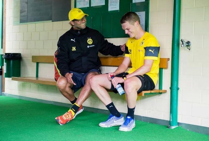 他或我本身, 我认为如果