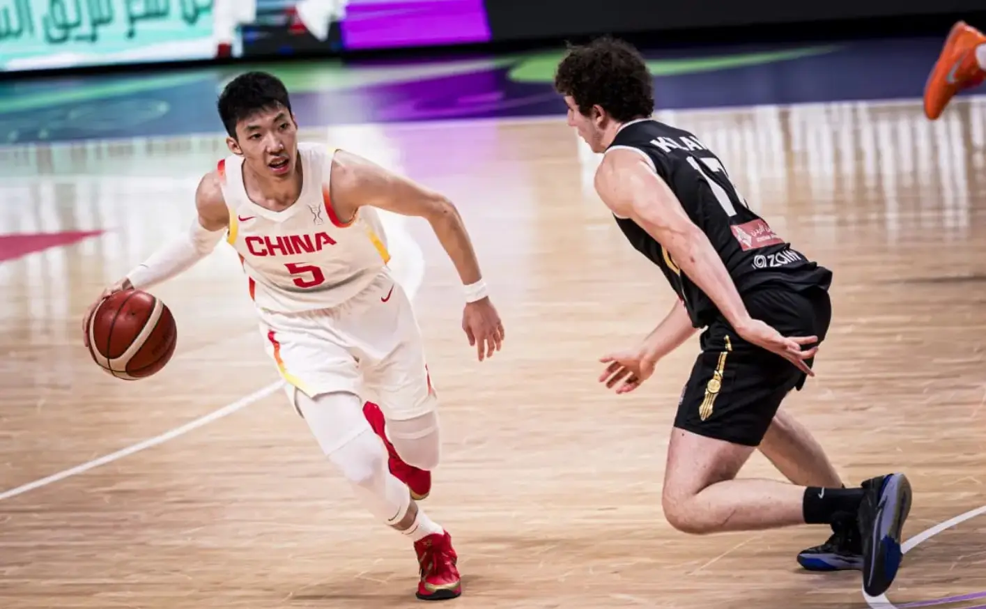 一时间把球, img