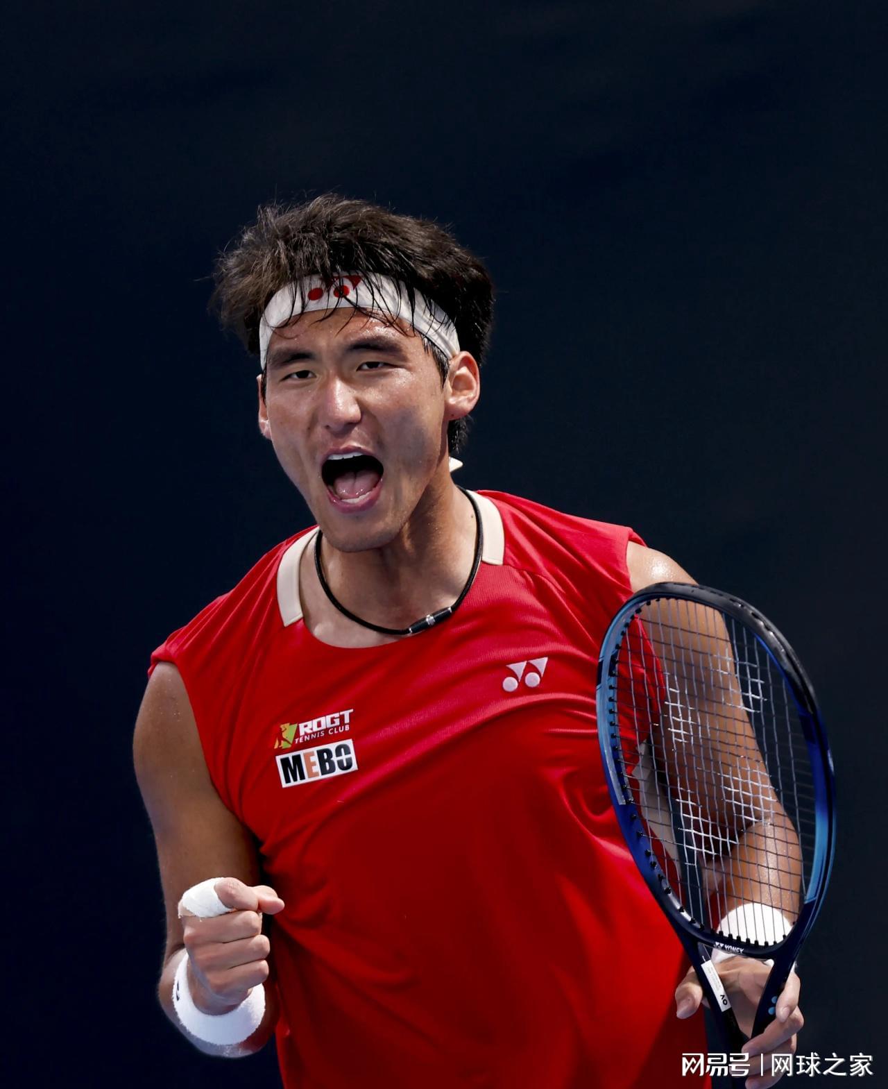 样出现在了, 美国选手J 样出现在了, 美国选手J