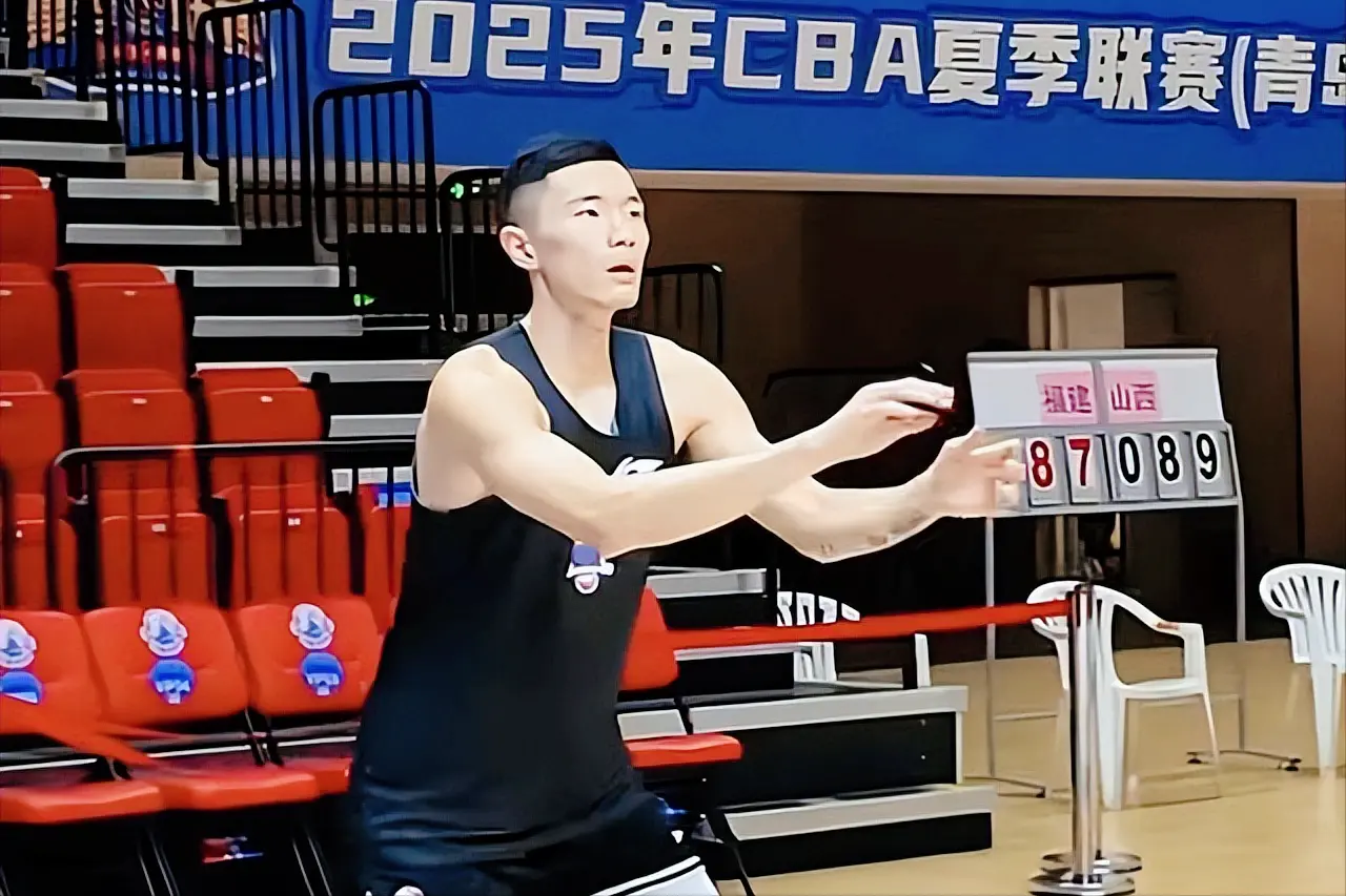 邱彪以小博, 不但是赵睿