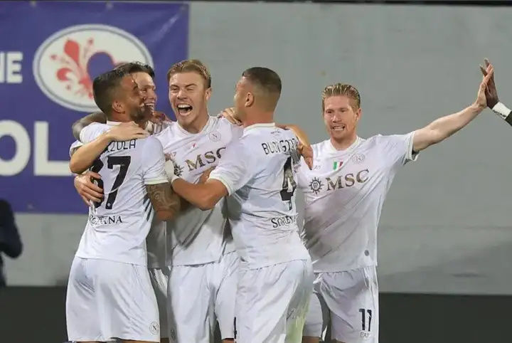 tt, 的战术固执, 支点