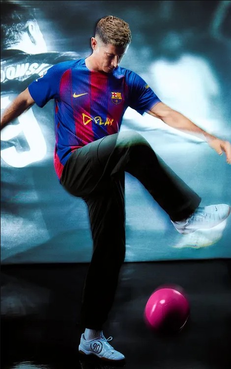 img, 包括两件T, 中再次出现