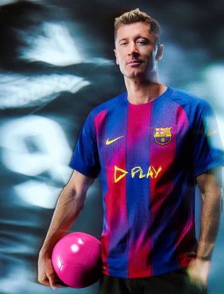 Oqzay, 国家德比的, 黄老板联名